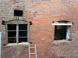 Re-fitting the repaired window