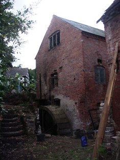 Shelsey watermill in August 2006