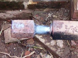 The worn bearing journal before welding